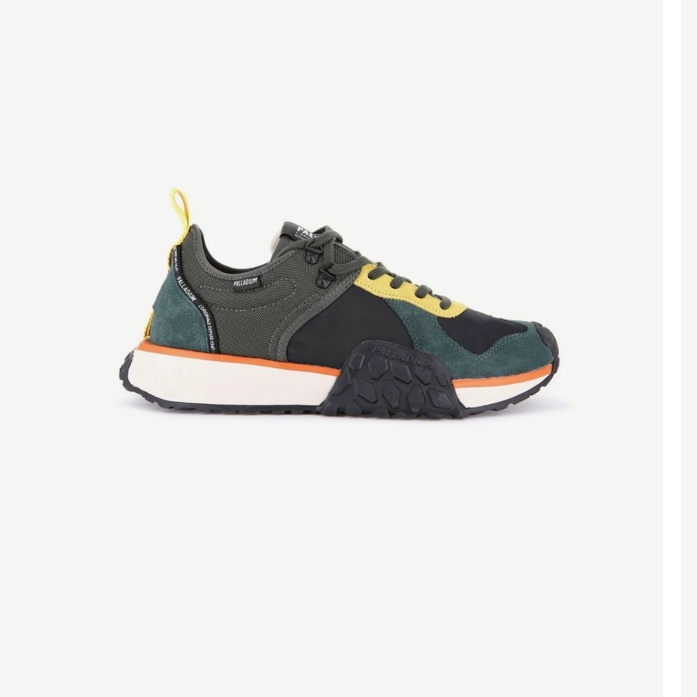 Palladium Green and Black Sneakers 8W/6.5M
